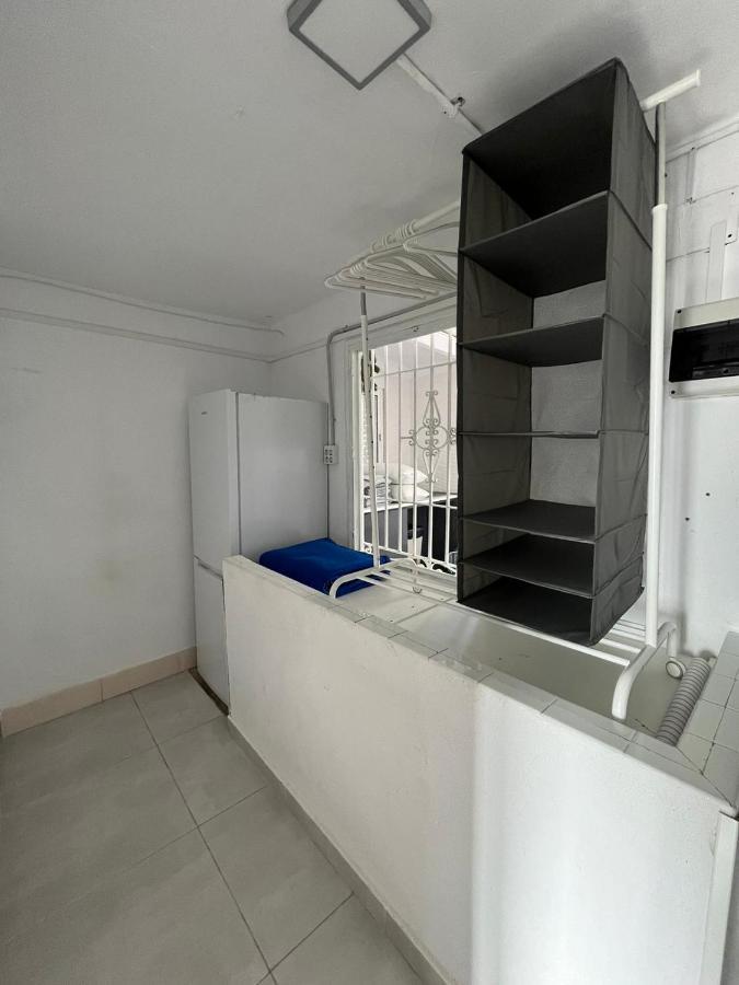 Habitacion Con Terraza En Alicante Exteriör bild
