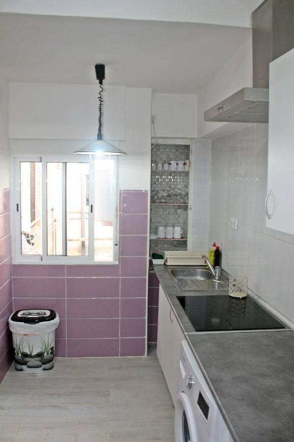 Habitacion Con Terraza En Alicante Exteriör bild