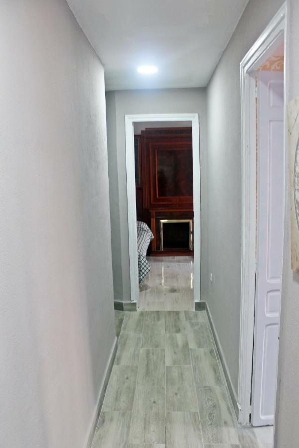 Habitacion Con Terraza En Alicante Exteriör bild